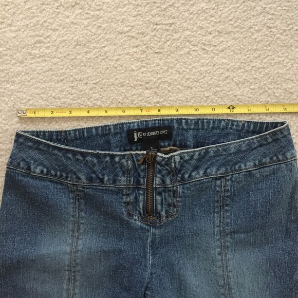 JLo Capri - Picture 7 of 8